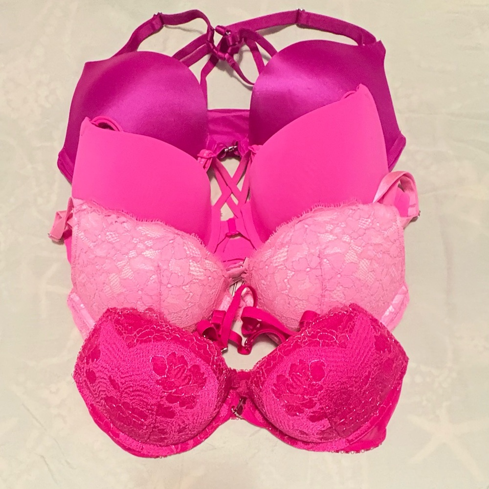 Victoria's Secret Pink Bra Set